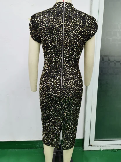 Vintage-Like Sequin Puff Sleeve Midi Dress - Image 4