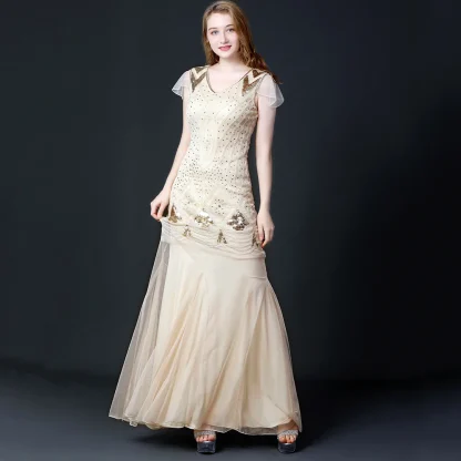 Stunning Vintage-Inspired Sparkling Gown - Image 4